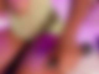 Live cam show with Elaine Brown - Lovely on intimatelivegirls.com
