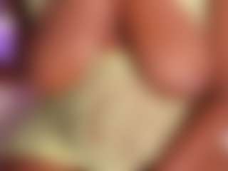 Elaine Brown's Live Sex Cam Show