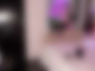 Elaine Brown's Live Sex Cam Show