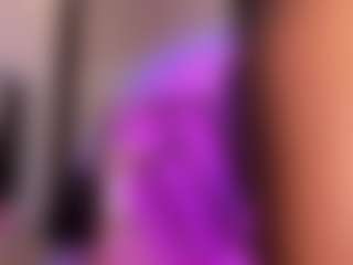 Elaine Brown's Live Sex Cam Show