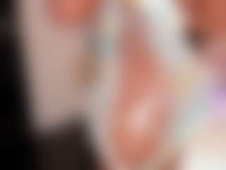 Live cam show with Elaine Brown - Ebony Lovense on Camsoda | colombia