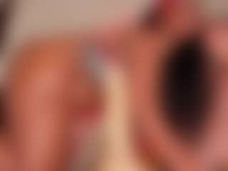 Elaine Brown's Live Sex Cam Show