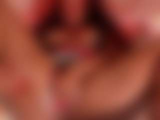 Live cam show with Elaine Brown - Black Squirt on Camsoda | colombia