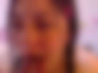 Live cam show with lanaqueen69 - Smoking on AdultVida.com