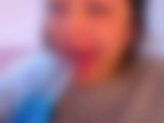 lanaqueen69's Live Sex Cam Show