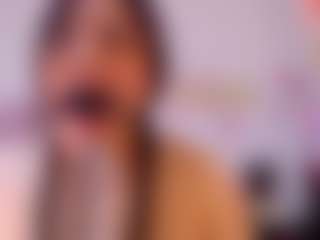lanaqueen69's Live Sex Cam Show