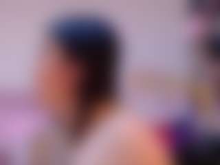 lanaqueen69's Live Sex Cam Show