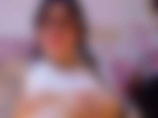 lanaqueen69's Live Sex Cam Show