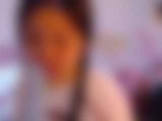 lanaqueen69's Live Sex Cam Show