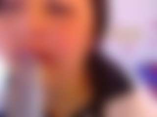 lanaqueen69's Live Sex Cam Show