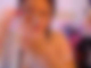lanaqueen69's Live Sex Cam Show