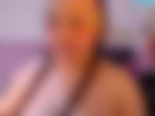 Live cam show with lanaqueen69 - Bdsm MILF on Mixed Magazine Live