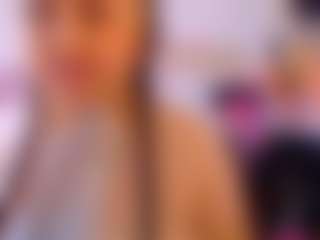 lanaqueen69's Live Sex Cam Show
