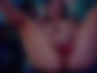 Live cam show with Charlette Webb - Athletic BBW on Dare Cams