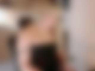 Live cam show with KendallCurkovaa - Small Tits on AdultVida.com