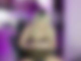 Live cam show with KendallCurkovaa - White on TeamSkeetLive | colombia