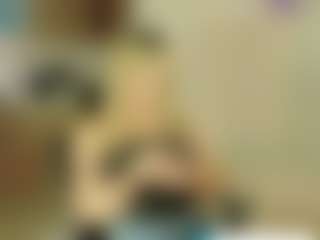 Live cam show with KendallCurkovaa - Spank on CamClone