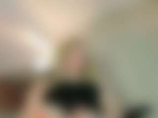 Live cam show with KendallCurkovaa - Tease on xxxlivecams.org