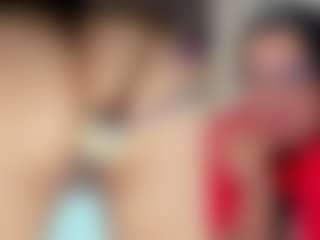 Alessandra-Smith MILF webcam performer live streaming