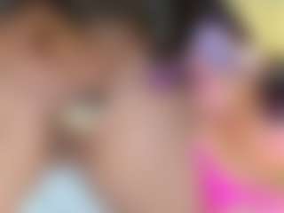 Alessandra-Smith MILF webcam performer live streaming