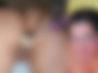Alessandra-Smith MILF webcam performer live streaming