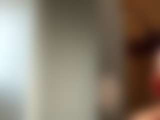 Live cam show with Chriswang7000 - Smoking on Hubzter Live