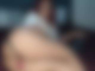 alice-angsx's Live Sex Cam Show