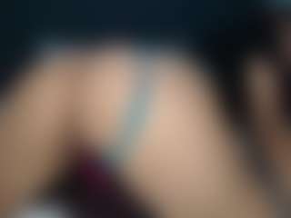 alice-angsx's Live Sex Cam Show