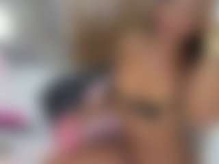 Live cam show with Nya Kim - Small Tits on googirlz