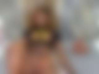 Live cam show with Nya Kim - Big Ass MILF on Hubzter Live