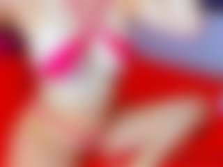 Live cam show with sammy - Bedroom on AdultVida.com