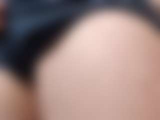 HugeMuscles's Live Sex Cam Show
