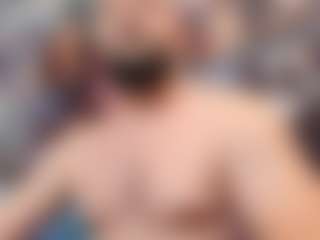 Live cam show with HugeMuscles - Bedroom on sexylive.show