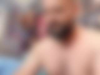 Live cam show with HugeMuscles - Brown Eyes on Streamer API