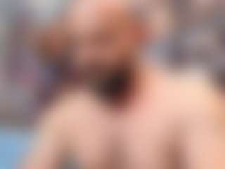 HugeMuscles's Live Sex Cam Show