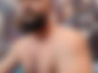 HugeMuscles's Live Sex Cam Show