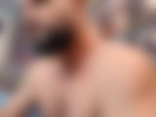 Live cam show with HugeMuscles - India on live.xheat.ai