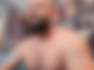 HugeMuscles's Live Sex Cam Show
