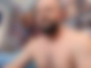 Live cam show with HugeMuscles - HD on Camsoda