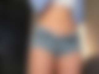 Live cam show with MoonLovee - Asian on Camsoda | united states
