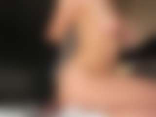 MoonLovee's Live Sex Cam Show