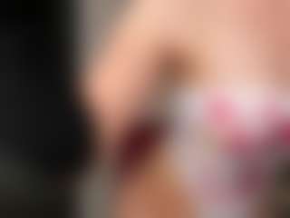 MoonLovee's Live Sex Cam Show