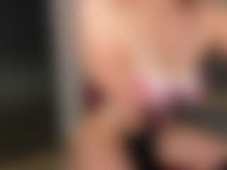 MoonLovee's Live Sex Cam Show