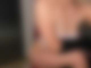 MoonLovee's Live Sex Cam Show