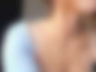 MoonLovee's Live Sex Cam Show