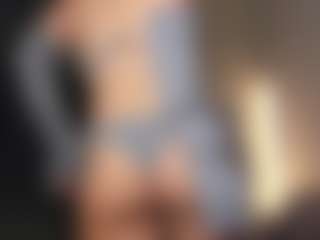 MoonLovee's Live Sex Cam Show