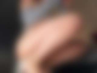 MoonLovee's Live Sex Cam Show
