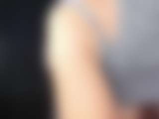 MoonLovee's Live Sex Cam Show