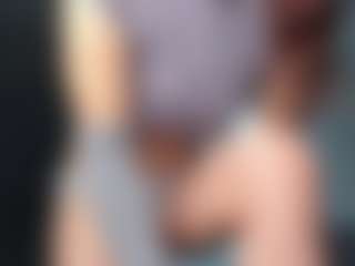 MoonLovee's Live Sex Cam Show