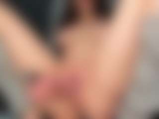 MoonLovee's Live Sex Cam Show